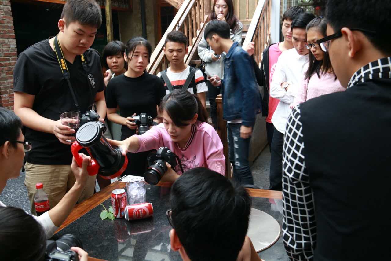 广告专业学生摄影课外拍