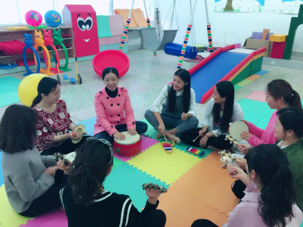 亲子活动设计与指导